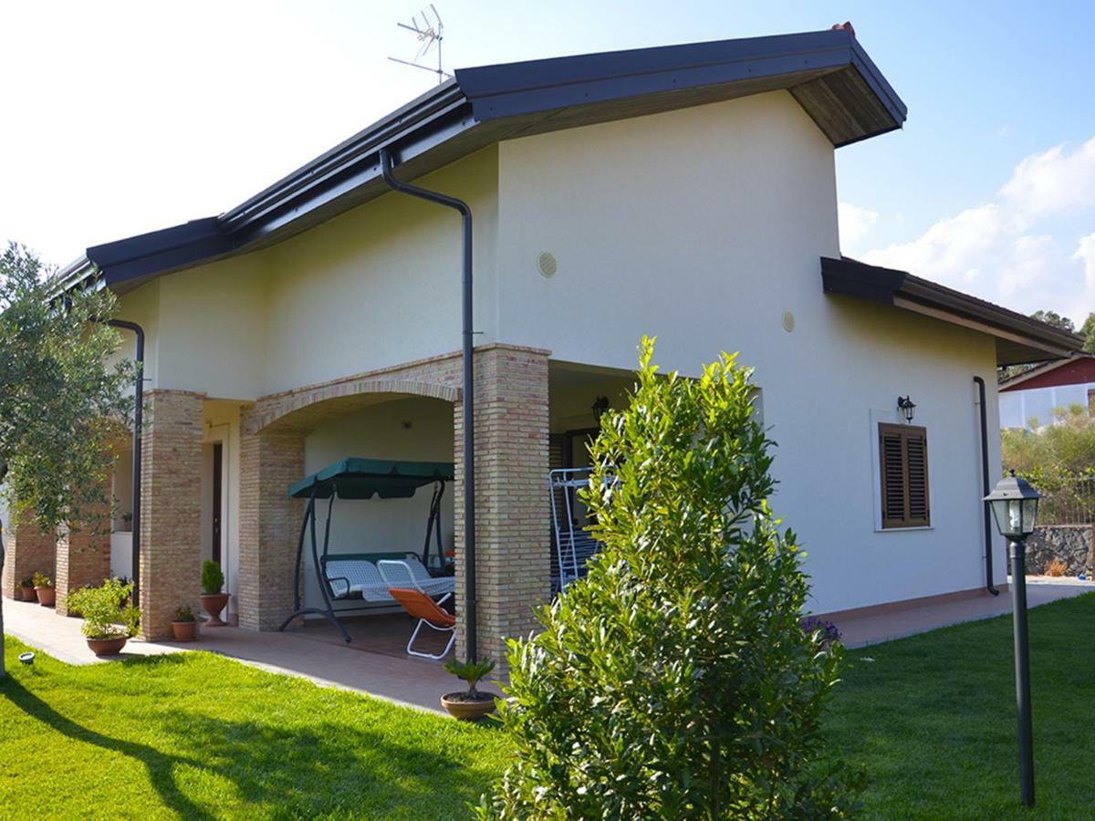 Etna B&B Pedara Exterior photo